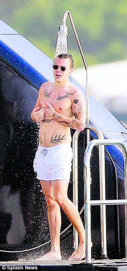 Kendall Jenner ve Harry Styles tatilde