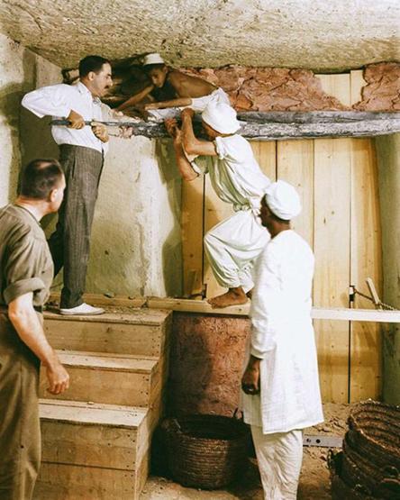 Firavun Tutankamonun gizemli mezar odası