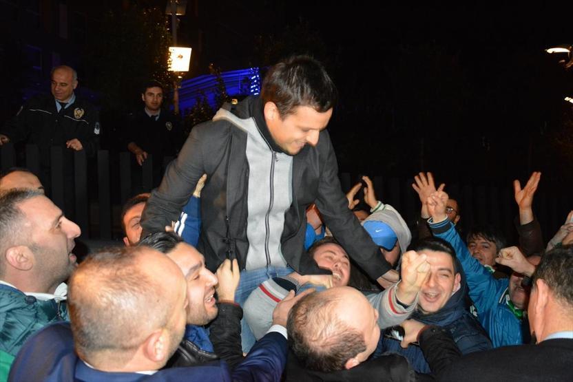Arjantinden Batalla gelmiş, Bursada bayram havası