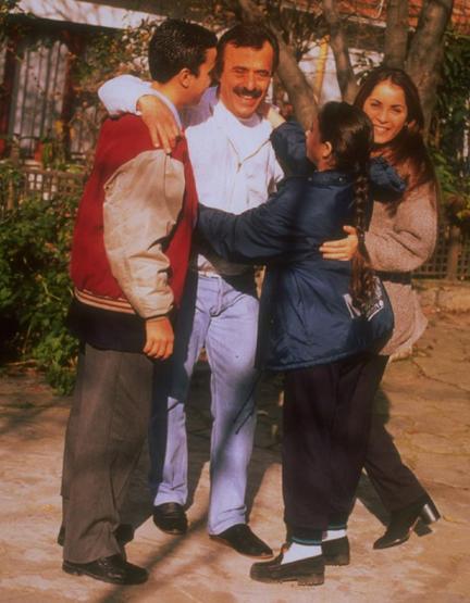 Süper Babanın Minesi şimdi ne yapıyor