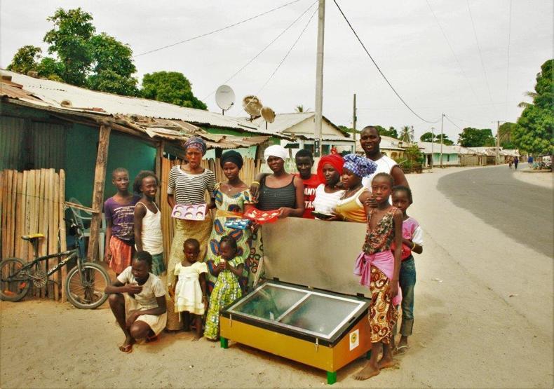 Sen De Gel hayatlarını değiştirdi