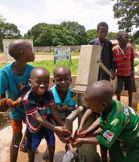 Sen De Gel hayatlarını değiştirdi