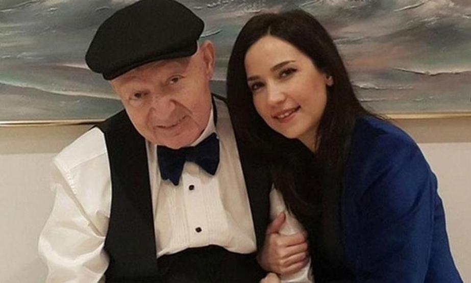 Yalçın Menteş gözyaşlarına boğuldu