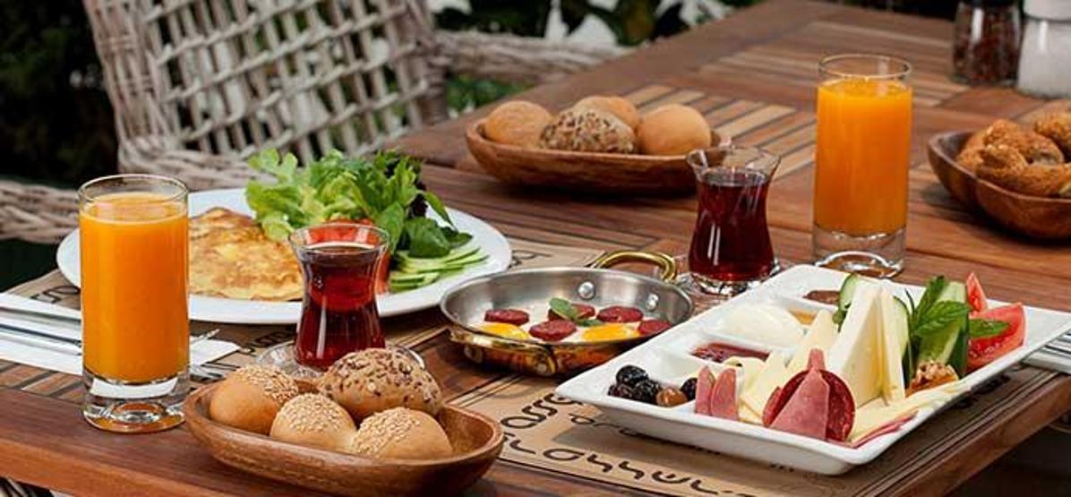 İstanbulun en iyi 10 şarküterisi