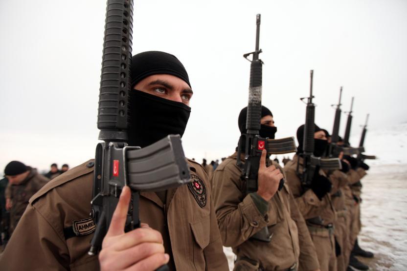 Özel Harekat Polisi olmak için bu aşamalardan geçiyorlar