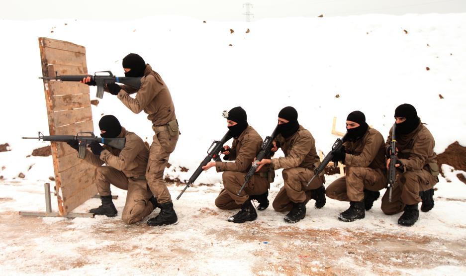 Özel Harekat Polisi olmak için bu aşamalardan geçiyorlar
