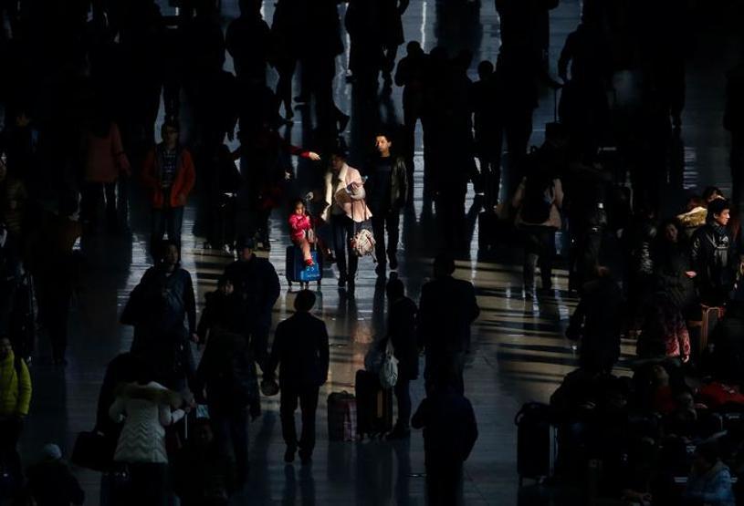 Çinde hava koşulları onbinlerce yolcuyu mahsur bıraktı