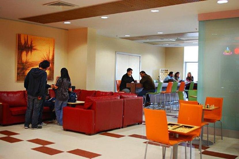 Hukuk fakülteleri arasında en iyi akademik kadroya sahip vakıf üniversitesi hangisi