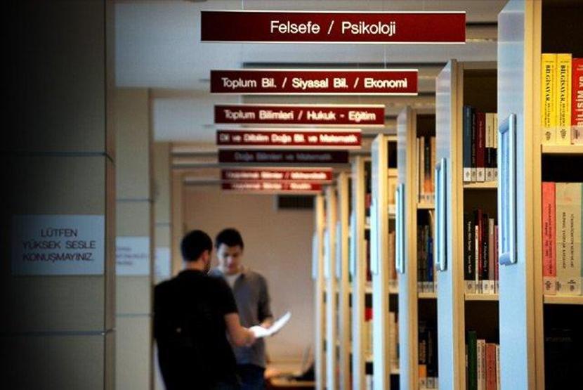 Hukuk fakülteleri arasında en iyi akademik kadroya sahip vakıf üniversitesi hangisi