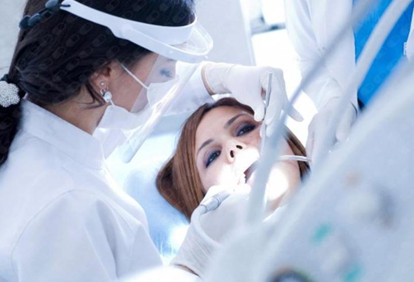 Diş fırçasını neden ıslatmamalıyız