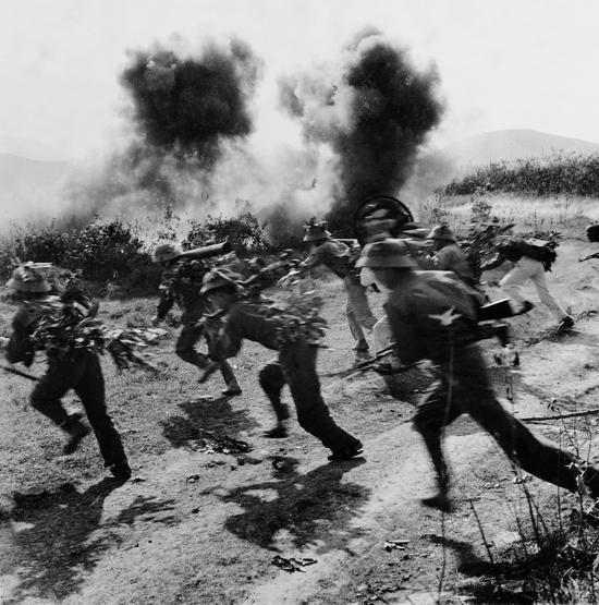 Öteki tarafın çektiği hiç görülmemiş fotoğraflarıyla Vietnam Savaşı