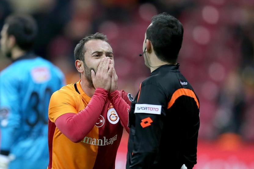 Mustafa Denizli: 4 transfer yapılmak zorunda