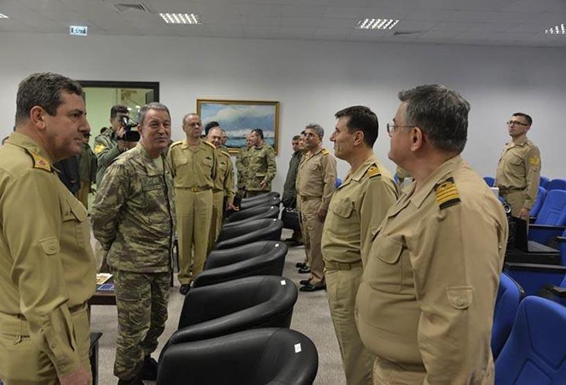 Genelkurmay Başkanı Akar, SAT ve SASları denetledi