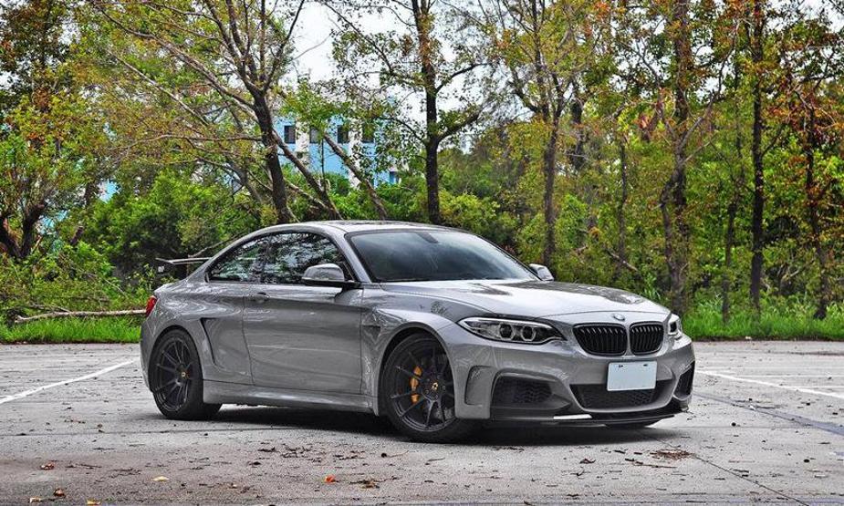 Manhart yorumu ile 235i M