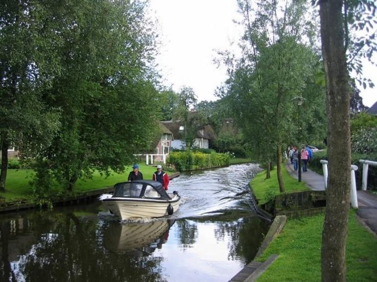 Giethoorn’a nasıl gidilir