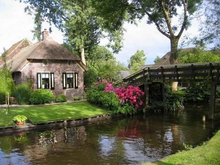 Giethoorn’a nasıl gidilir