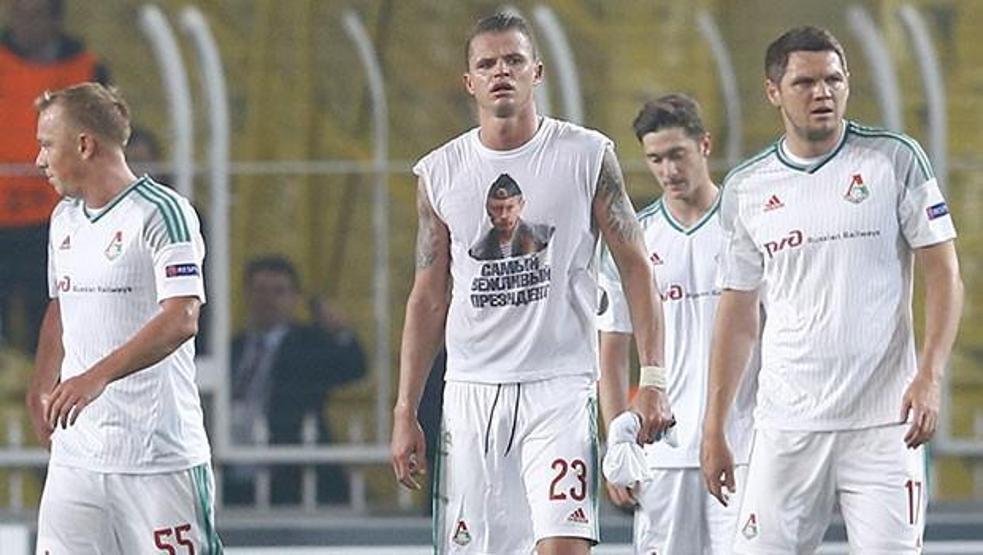 UEFA Putin tişörtü giyen Tarasova ceza için harekete geçti