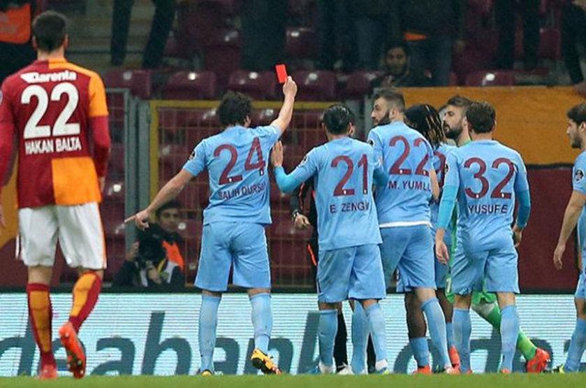 Süper Ligde hakemlerin çıldırdığı maçlar