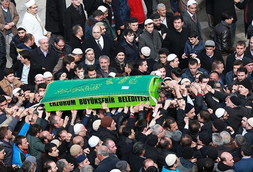 Mehmet Kırkıncının cenazesine 10 bin kişi katıldı