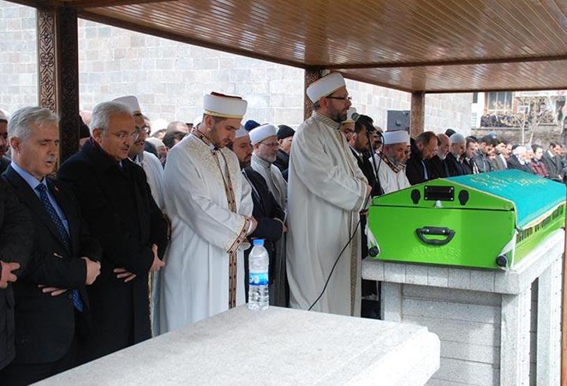 Mehmet Kırkıncının cenazesine 10 bin kişi katıldı