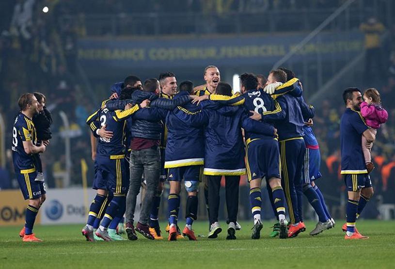 Fenerbahçe - Beşiktaş derbisine damgasını vuran 20 fotoğraf