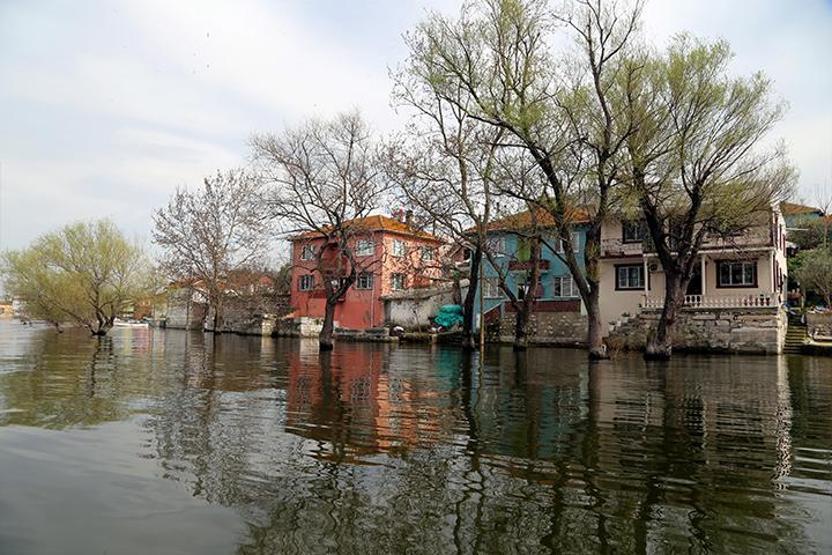 Küçük Venedik Gölyazı