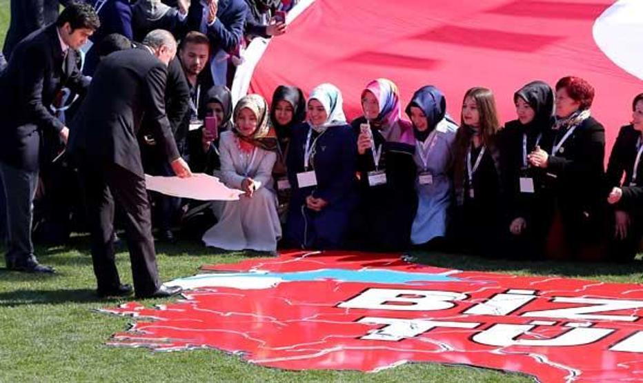 Cumhurbaşkanı Erdoğan gözyaşlarını tutamadı