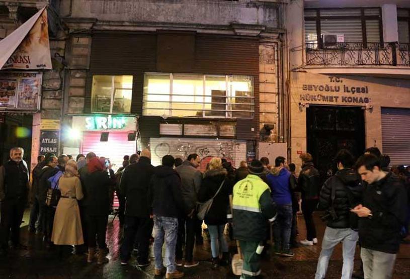 Beyoğlu esnafı: Korkmuyoruz, buradayız, alışmayacağız