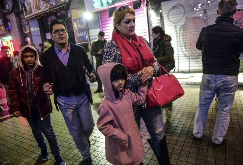 Beyoğlu esnafı: Korkmuyoruz, buradayız, alışmayacağız