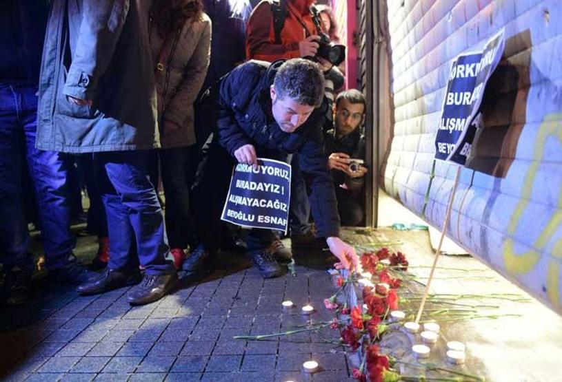 Beyoğlu esnafı: Korkmuyoruz, buradayız, alışmayacağız