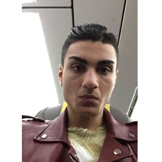 Kendini Cristiano Ronaldonun takım arkadaşı sanıyor