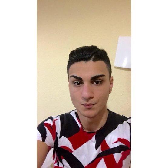 Kendini Cristiano Ronaldonun takım arkadaşı sanıyor