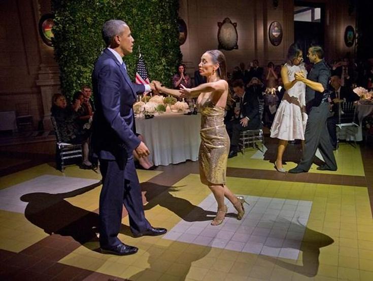 Obama tango yaptı