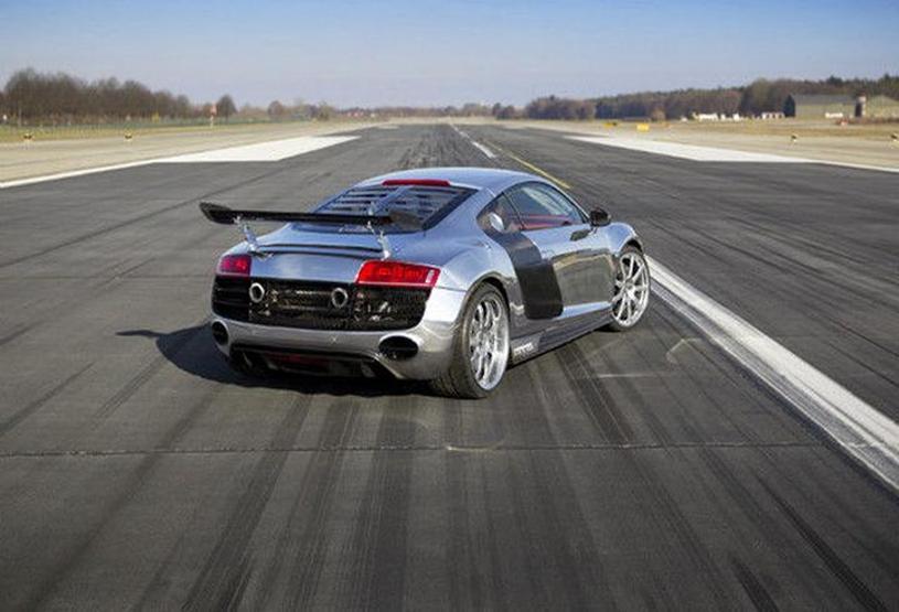 Göz kamaştıran Audi R8
