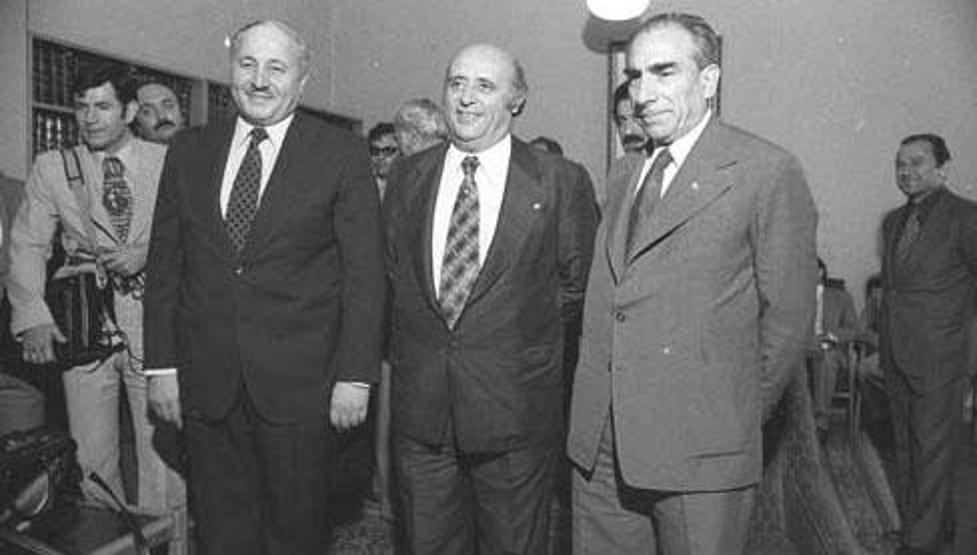 Alparslan Türkeşin ölümünün 19. yılı