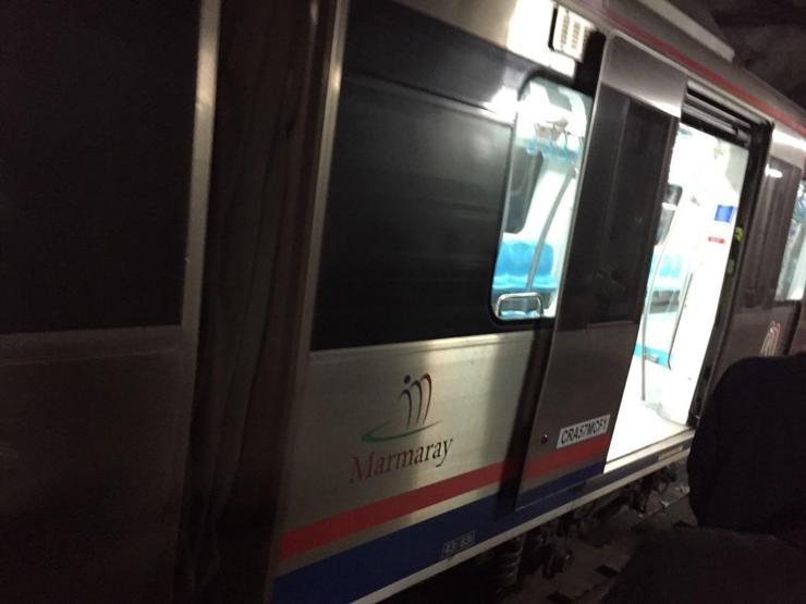 Marmaray raydan çıktı