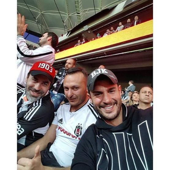 Ünlüler Vodafone Arena’ya akın etti