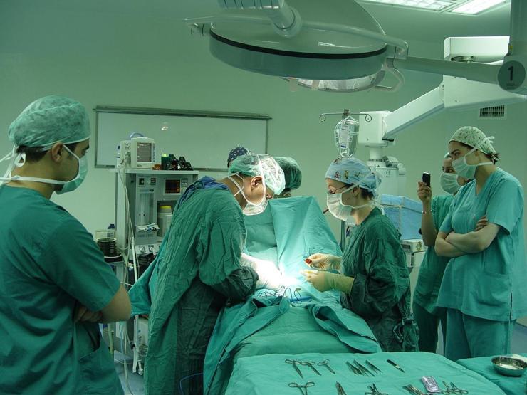 Değişen idrar rengi böbrek kanseri habercisi olabilir