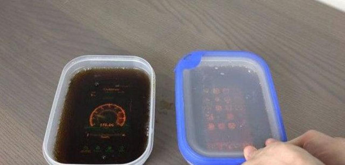 Akıllı telefonlar 9 saat kolanın içinde bekletildi