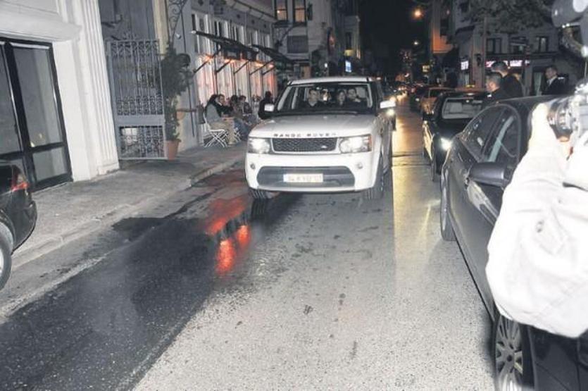 Süper Lig yıldızlarının garajlarında hangi otomobiller var