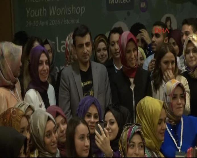 Sümeyye Erdoğan ilk kez nişanlısıyla yan yana görüntülendi