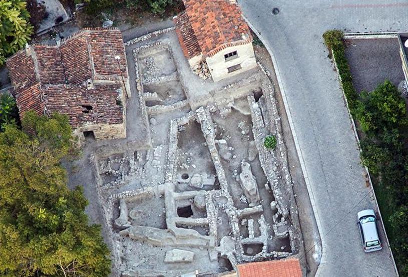 Yunan mitololojisinde geçen patlamanın izi Çeşmede bulunmuş olabilir
