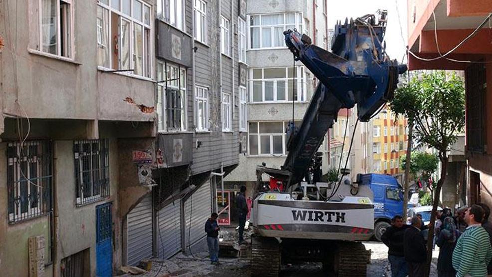 Mahallede TIR dehşeti