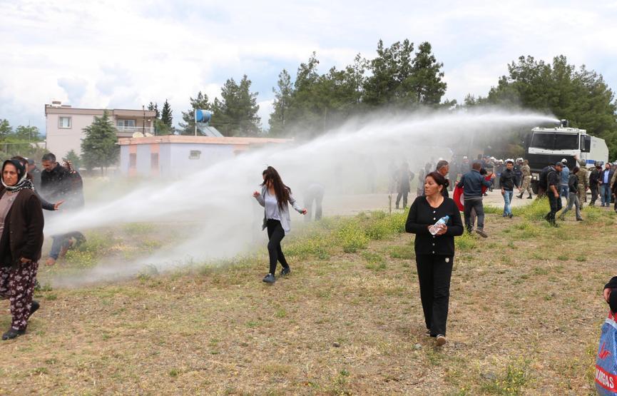 Kahramanmaraşta konteyner kent gerginliği: 18 gözaltı