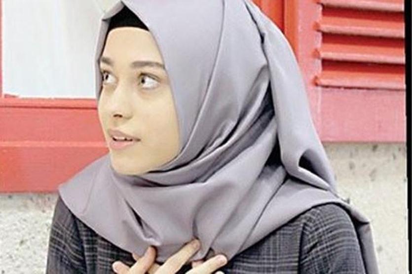 Büşra Ayaydın: Tesettür kararı alırken çok zorlandım