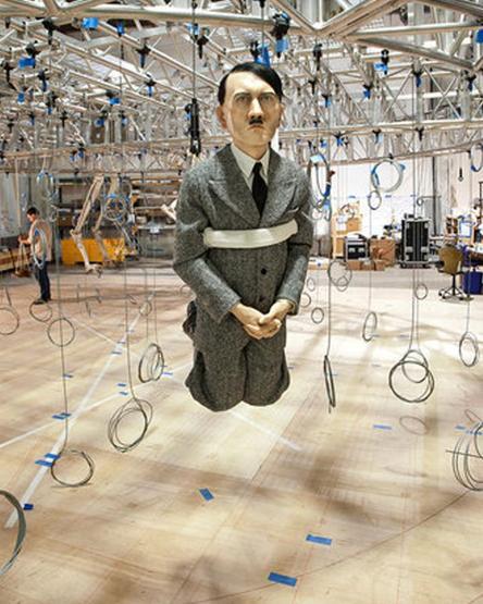Hitler heykeli rekor fiyatla satıldı