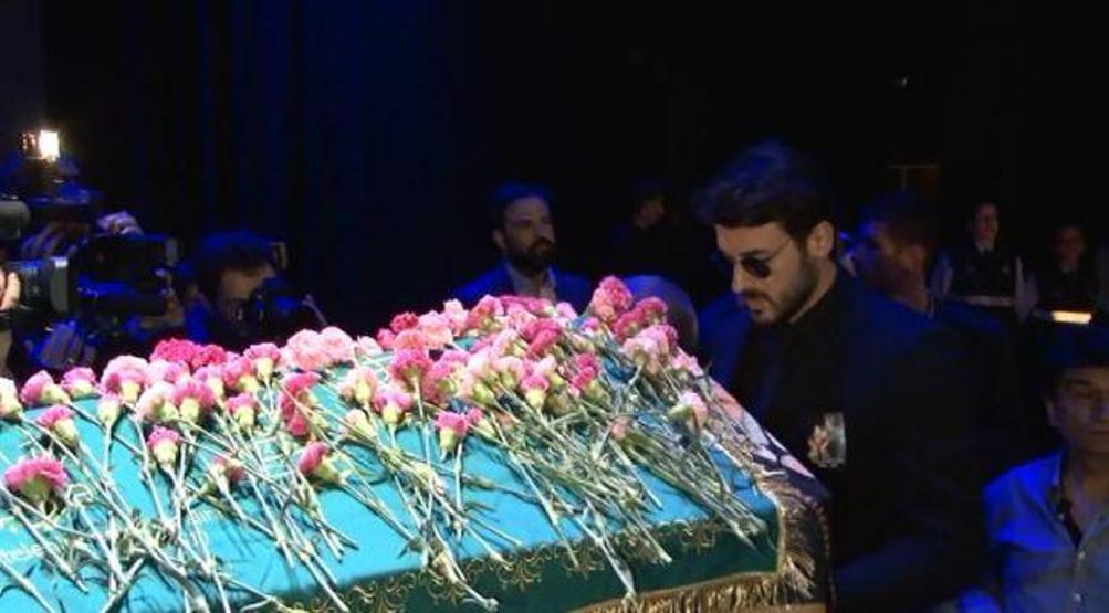 Fahriye Evcene Oya Aydoğan tepkisi