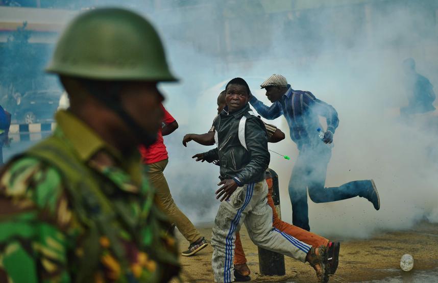Kenya polisinden sert müdahale