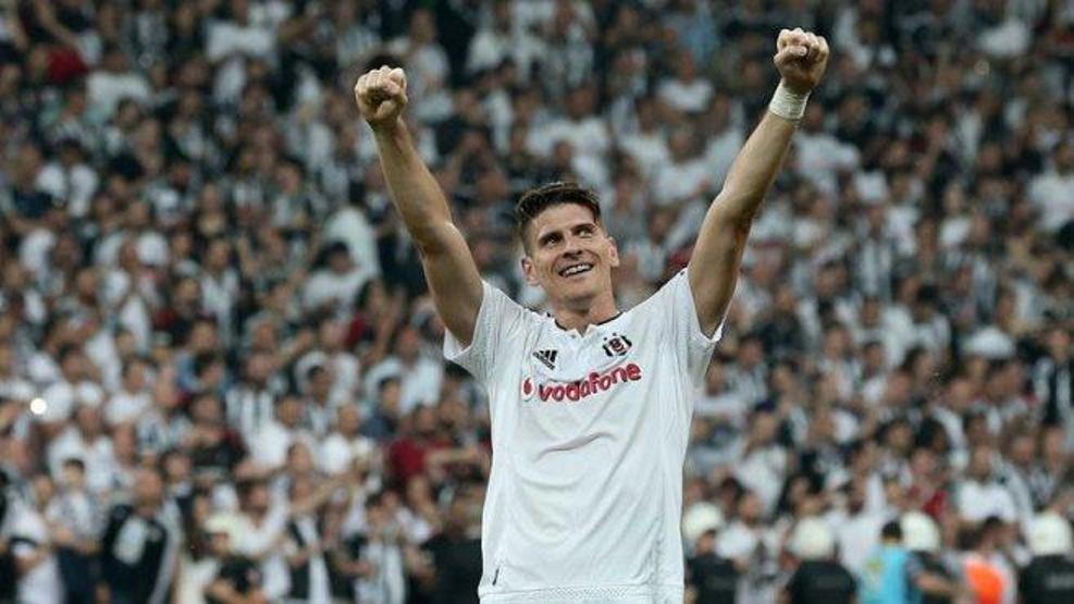 Mario Gomez canlı yayında kalma şartını açıkladı