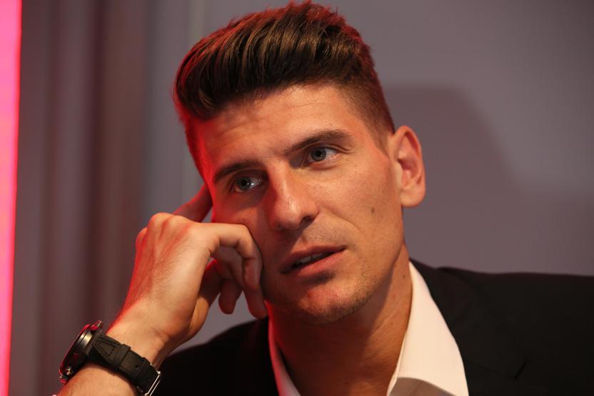 Mario Gomez canlı yayında kalma şartını açıkladı